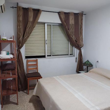 habitación doble en apartamento compartido dream in malaga, junto a Vialia y playa Exterior foto